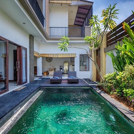Villa Raka Managed By Manara Legian Exteriér fotografie