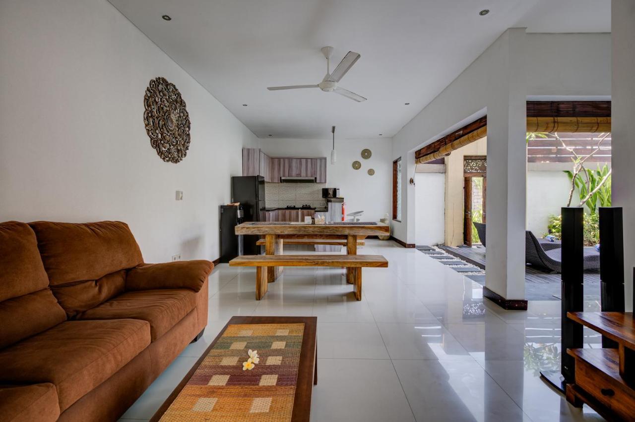 Villa Raka Managed By Manara Legian Exteriér fotografie